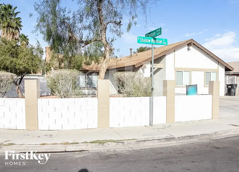 904 Shadow Mountain Pl — Photo 2
