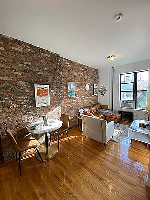 1st image of 88 Elizabeth St #16