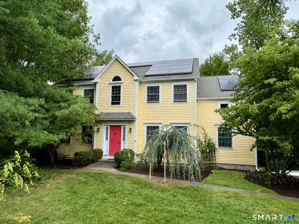 17 Goodhill Road, Bethel, CT 06801