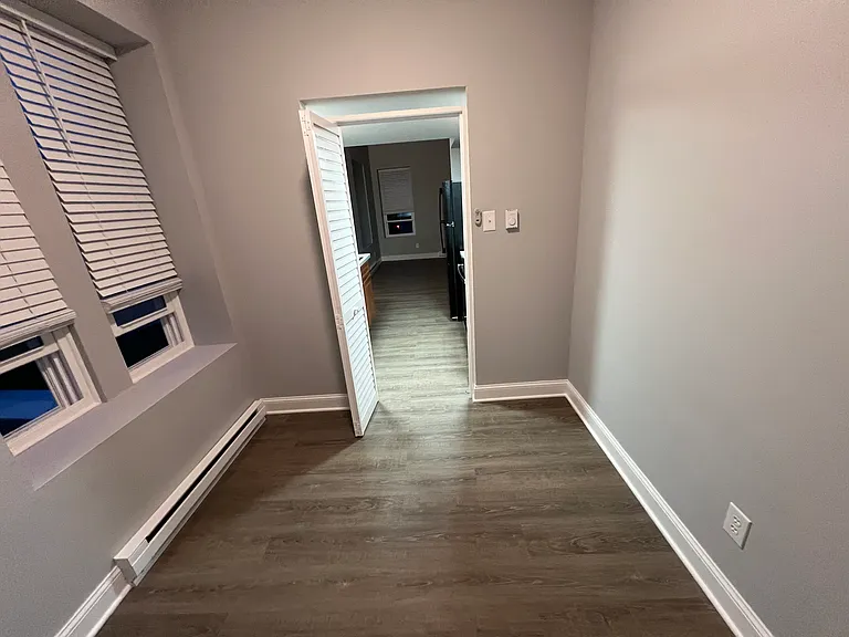 723 Ridge Ave #11 — Photo 6