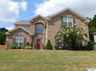 4850 Cove Valley Dr SE, Owens Cross Roads, AL 35763