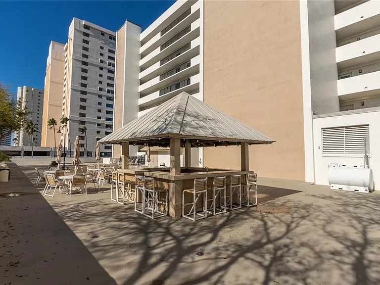 1250 Gulf Blvd #703 — Photo 49