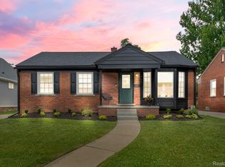 4607 Robinwood Ave, Royal Oak, MI 48073