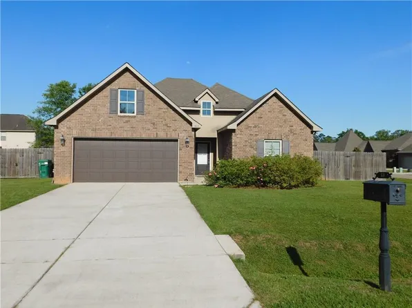 385 Ozark Beauty Dr, Ponchatoula, LA 70454