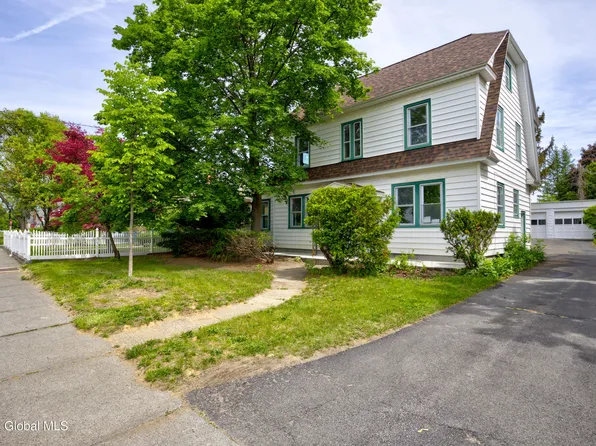 979 Washington Avenue, Albany, NY 12206