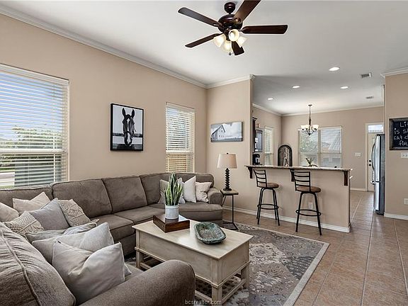 3rd image of 4222 Candace Ct