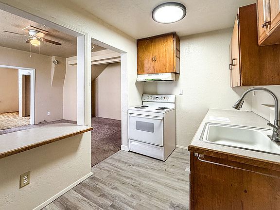 3rd image of 330 S 4th Ave APT 1