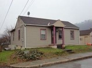 5 Silversand Ave, Lewistown, PA 17044