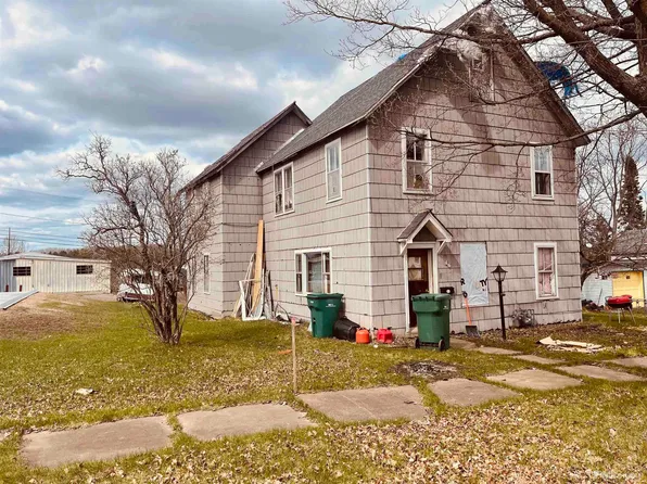 16 Marquette Ave, Crystal Falls, MI 49920