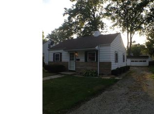 226 Beebe Ave, Elyria, OH 44035