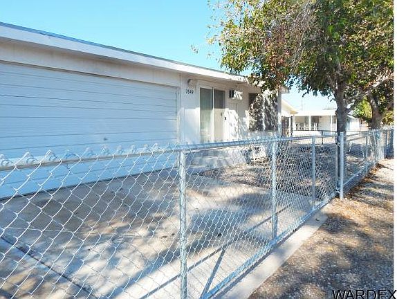 4th image of 7849 S Quail Dr