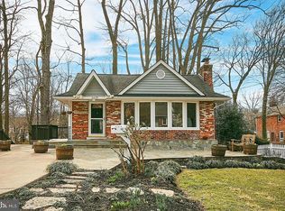 6639 Moly Dr, Falls Church, VA 22046
