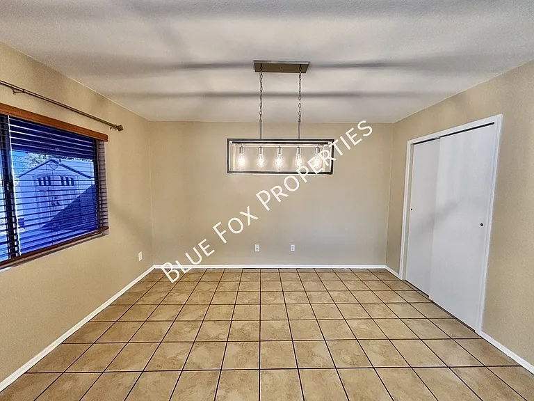 3754 E White River Dr — Photo 11