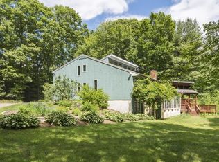19 Paradise Rd, Ipswich, MA 01938
