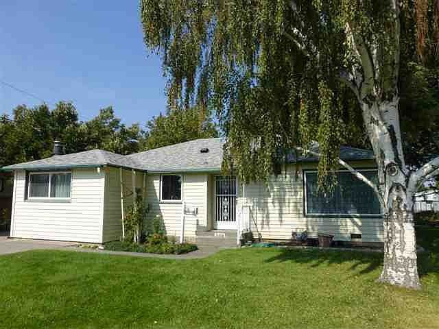 1st image of 2418 W Bruneau Ave