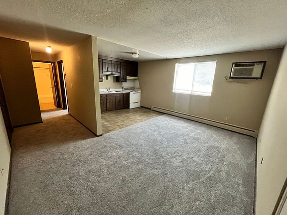 2nd image of 41 Arlington Ave W APT 101