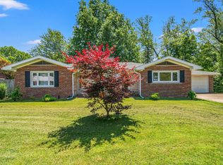 341 E Lakeview Blvd, Erie, PA 16504