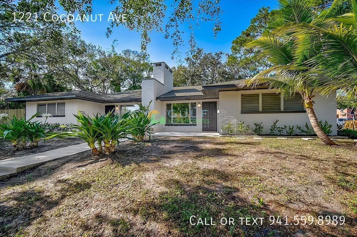 2 bed, 1.0 bath, 1012 sqft, $1,900 — Photo 2