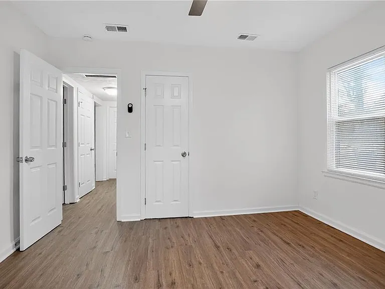 1439 Westboro Dr SW — Photo 13
