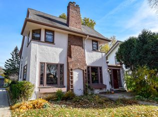3926 N Stowell Ave, Shorewood, WI 53211