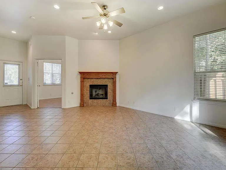 504 Nelray Blvd #A — Photo 5