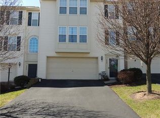 2305 Michael Dr, Pittsburgh, PA