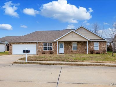 1686 Columbia Dr, Jackson, MO, 63755