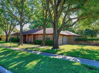 2008 Everglade Dr, Gainesville, TX 76240