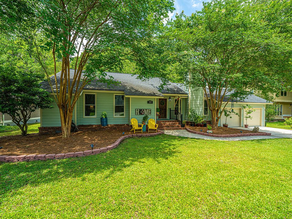 1st image of 533 King Charles Cir