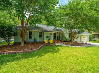 533 King Charles Cir, Summerville, SC 29485