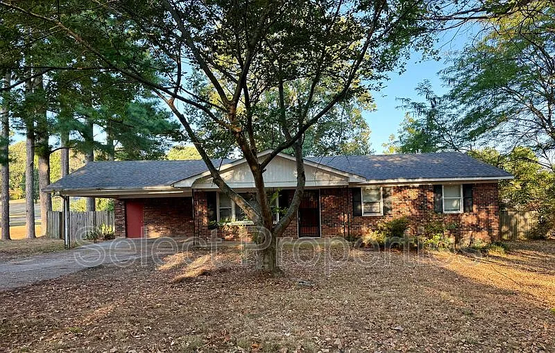 3 bed, 2.0 bath, 1317 sqft, $1,450 — Photo 1