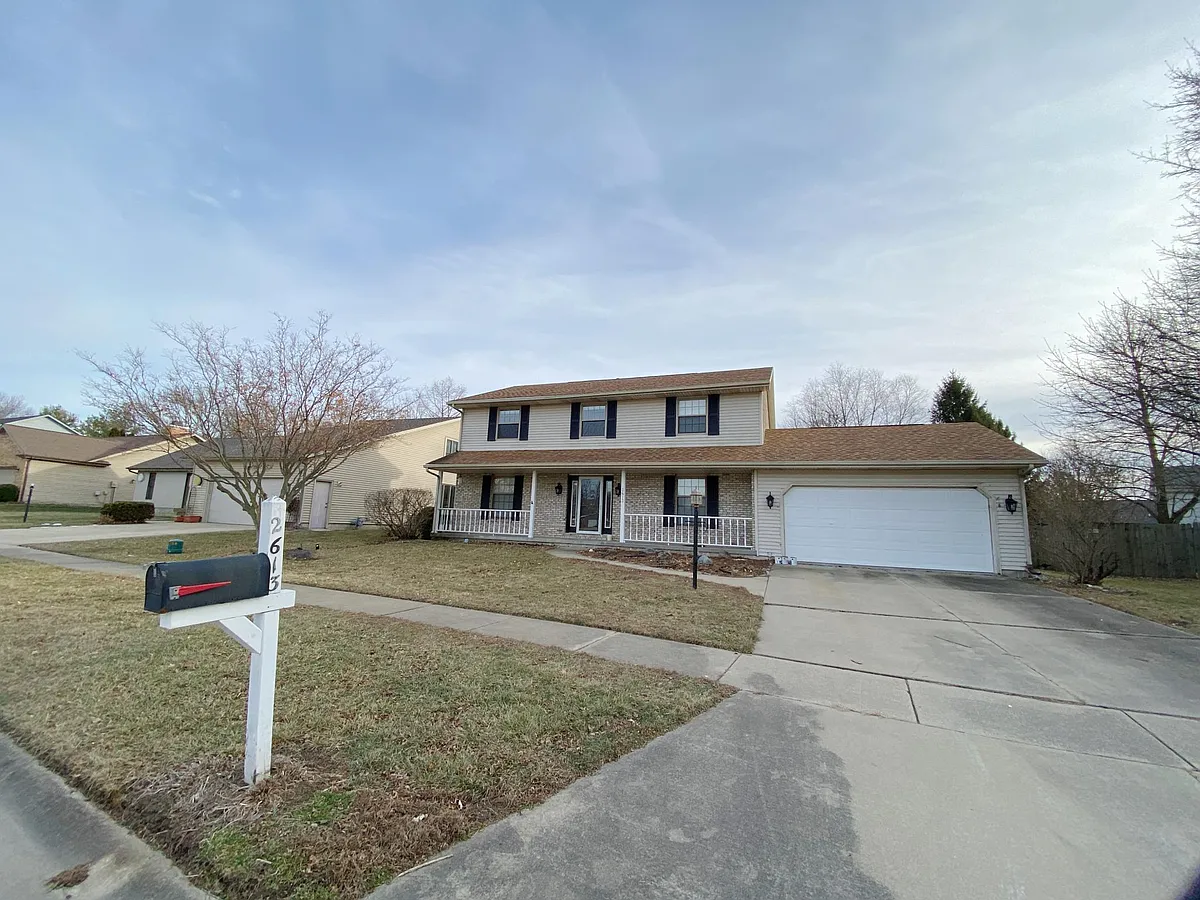Building Photo - 2613 Willoughby Rd