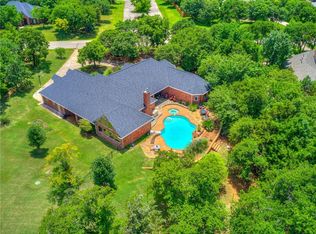 2601 Lillehammer Dr, Edmond, OK 73034
