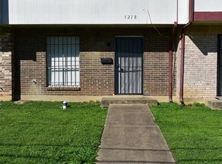 5218 Grovewood St, Dallas, TX 75210