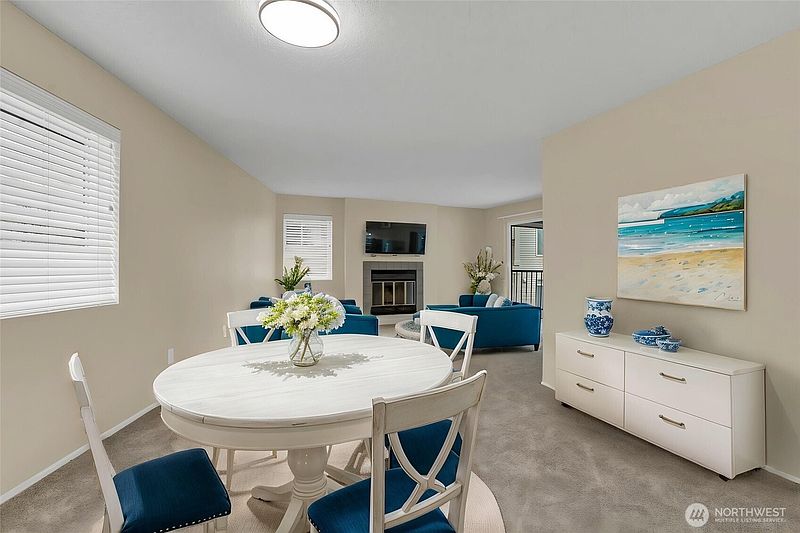 5th image of 5000 California Avenue SW #406