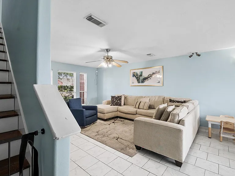 13723 Anwar Dr — Photo 12