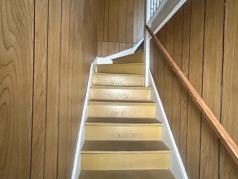 229 Robinson St #2 — Photo 12