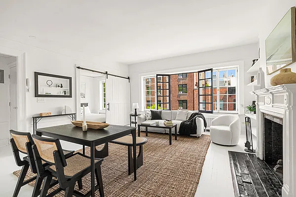 Sold by Compass | media 2