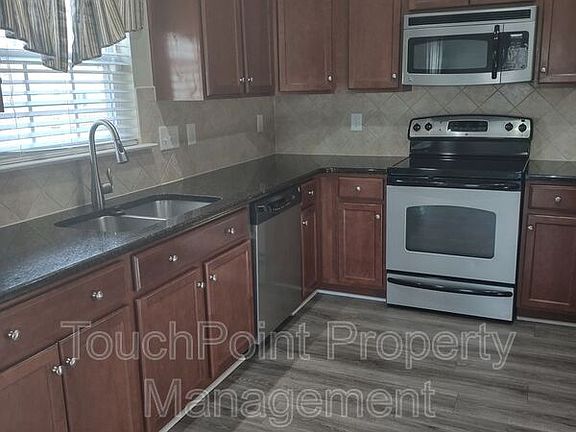 3rd image of 12417 Dove Meadow Dr