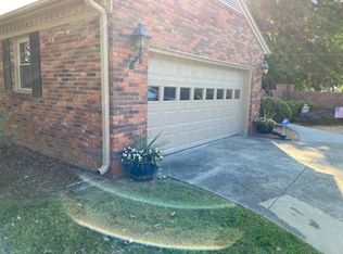 1407 Kent Pl, Owensboro, KY 42301