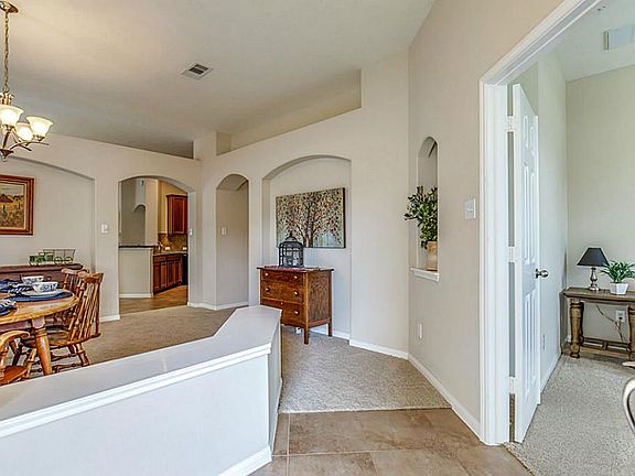 4th image of 20783 Oakhurst Park Dr