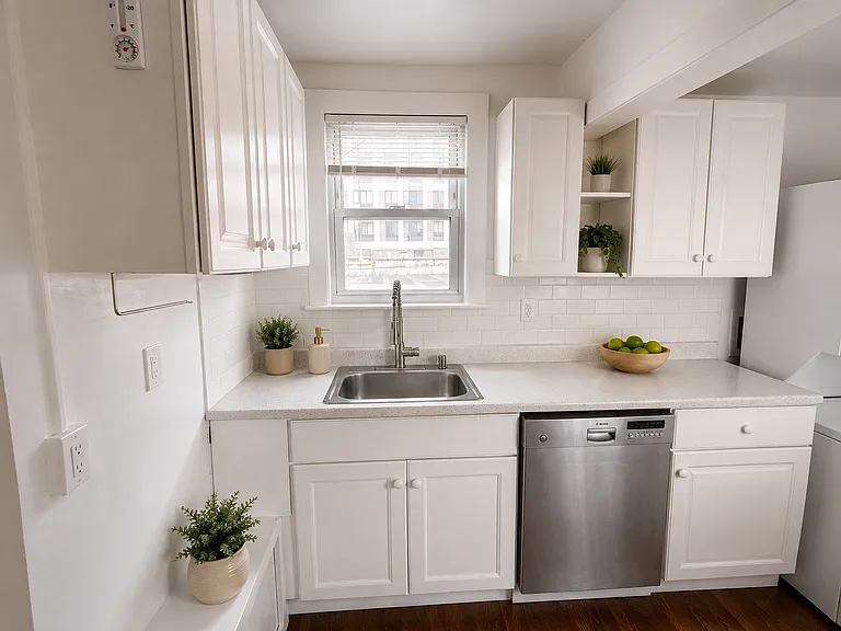 145 N Main St #2 — Photo 6