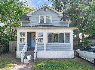 15 Eldert St, Springfield, MA 01109