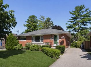 10 Paul Ave, Guelph, ON N1E1S2