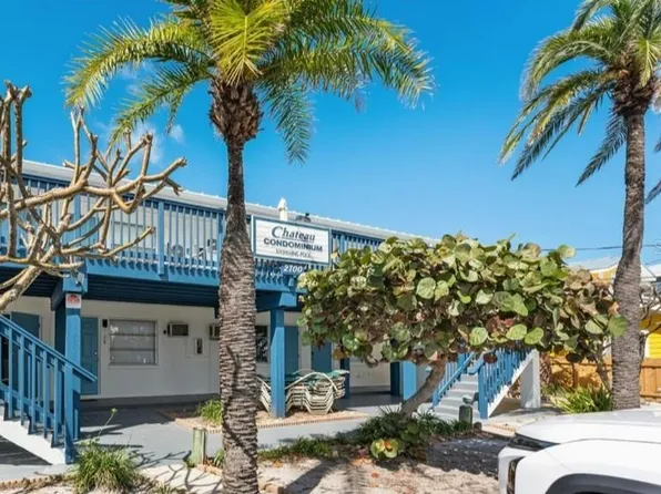 2700 Gulf Blvd #2, Belleair Beach, FL 33786