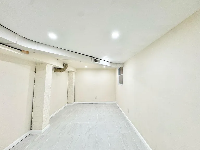 227 Wegman Pkwy #103 — Photo 4