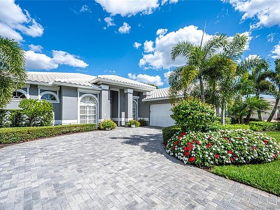 3rd image of 7806 Naples Heritage DR