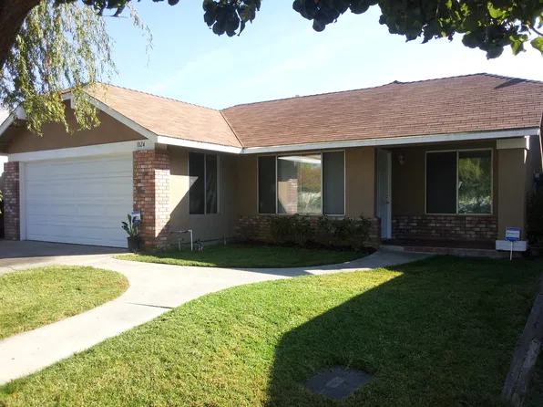 1024 Pine Tree Ln, Modesto, CA 95351