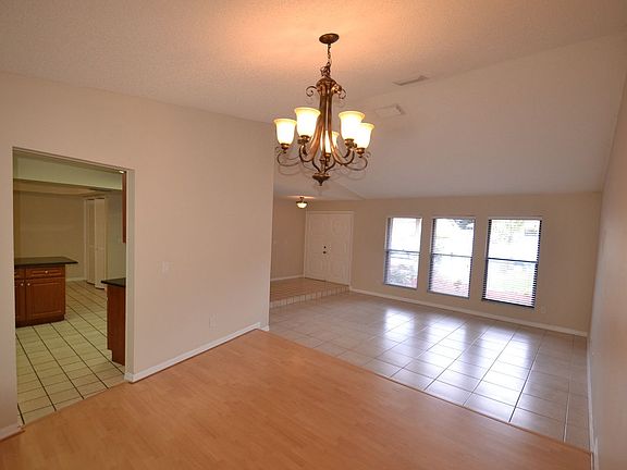 2nd image of 2712 Berryknoll Pl