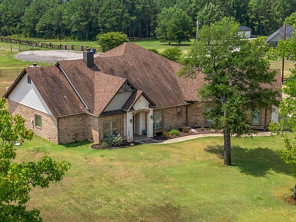 3rd image of 215 Deerfield Lake Cir